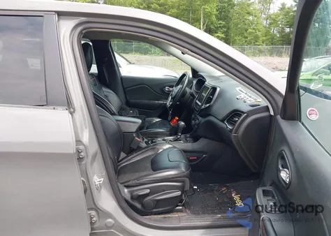 2019 Jeep Cherokee Trailhawk 4X4 из США, поврежденный, VIN 1C4PJMBX9KD427329